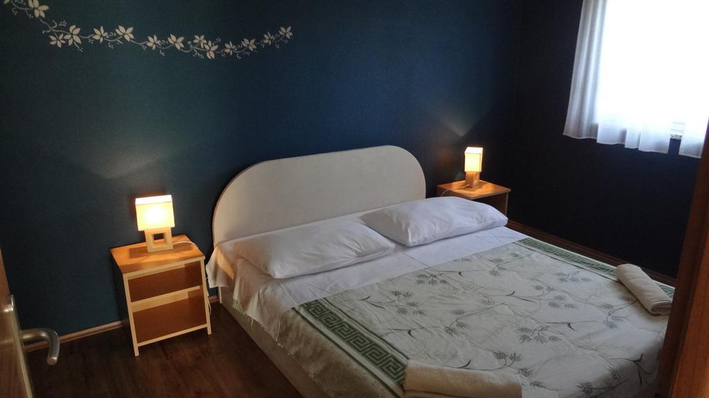 Apartments Laura I Angelina Tribalj 部屋 写真
